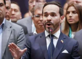 Entre el modelo Bukele y las sombras de su pasado, arranca en Colombia el gobierno de Abelardo de la Espriella.
