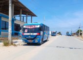 Los buses urbanos en La Libertad trabajan a medias debido al no aumento en el valor del pasaje