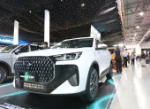 SUV Tiggo 7 exhibido en el stand de Chery durante el Autoshow 2026, en el marco de lanzamientos y promociones de la marca.