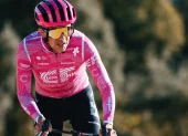 Richard Carapaz corre para el equipo EF Education-First.