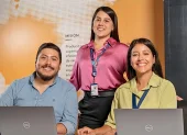 La Fabril impulsa la segunda edición de Gen F, un programa de 12 meses que busca formar a jóvenes profesionales con potencial de liderazgo.