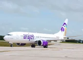 Un avión de la aerolínea dominicana Arajet.