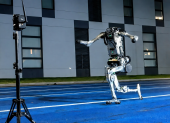 Unitree presentó un prototipo de robot humanoide al que atribuye una velocidad máxima de 12,66 metros por segundo, superior al pico de velocidad registrado por Usain Bolt.