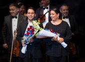 Francisco Ortega y Daniela Orrantia, cantantes, quienes junto a Valeria Pinoargote y una agrupación musical serán los protagonistas de los conciertos “Songs from the American Songbook”.