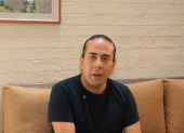Mauricio Núñez reapareció conmovido y agradeció el respaldo recibido mientras continúa recuperándose del grave accidente que sufrió junto a su familia en agosto.