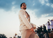 Bad Bunny en su tour Debí Tirar Más Fotos.