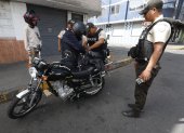 La Policía ejecuta operativos preventivos en sectores de Quito identificados como puntos de mayor incidencia de robos mediante sustancias.