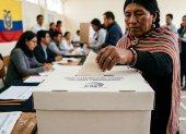 En democracia, quien manda en las urnas es el pueblo, convertido en juez ciudadano, al recibir con su voto individual, libre y secreto el mayor poder político.