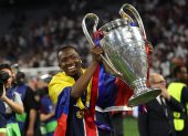 El defensor ecuatoriano Willian Pacho persigue su tercer título de Champions League con el PSG.