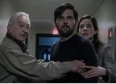 Robert De Niro, Adam Scott y Michelle Monaghan en 'The Whisper Man'.