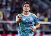 Kenan Yildiz, futbolista del Juventus, durante un partido con el conjunto italiano.