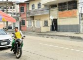 Cinco hombres fueron hallados maniatados y estrangulados dentro de un vehículo en Guayaquil.