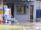 Las inundaciones han afectado a distintos sectores de Machala. El COE cantonal busca reducir el impacto de posibles lluvias intensas por el fenómeno de El Niño.