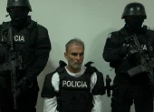 El exministro José Serrano fue deportado desde Estados Unidos a Ecuador.
