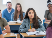 Referencial. Los bachilleres que buscan ingresar a la educación superior pública deben revisar el cronograma de la institución a la que aspiran.