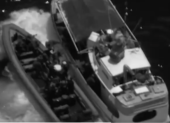 Captura de pantalla de video compartido por Comando Sur de Estados Unidos, que hundió a embarcación de Los Choneros.