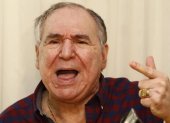 El expresidente de Ecuador, Abdalá Bucaram, es procesado por delincuencia organizada.