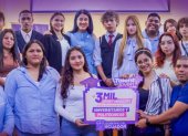 Ministra de Educación, Gilda Alcívar, durante la presentación del programa de becas Talento Joven, en Guayaquil.