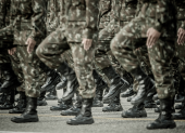 Militares y policías podrán actuar bajo nuevas reglas de apoyo complementario contra la delincuencia y el crimen organizado en Ecuador.