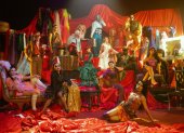 El elenco de Se vale todo combina danza, música y teatro en una puesta en escena dirigida por Pedro Moscoso