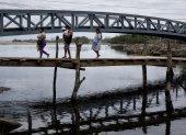 Tres comunas de Santa Elena dejarán atras los puentes de madera