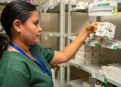 IESS tiene 73 % de medicinas y busca llegar al 80 % con compras centralizadas.