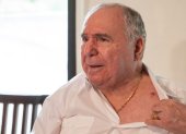 Abdalá Bucaram explica en qué consiste su problema cardiaco.