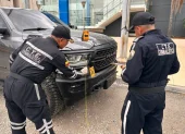 La camioneta negra vinculada al atropellamiento de Mónica Martinich fue localizada en Colimes y quedó bajo custodia de las autoridades.