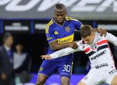 Enner Valencia jugó su segundo partido como titular en Boca Juniors.