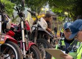 Doce vehículos fueron retenidos durante un control a sus agentes.
