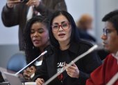 Viviana Veloz, parlamentaria correísta, rechaza la supresión de unidades anticorrupción.