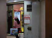 El operativo se realizó en un inmueble ubicado en las calles Chiriboga y Chile, en pleno sector Bahía de Guayaquil.