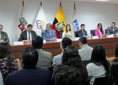 En la firma de convenio participaron la presidenta del Consejo de la Judicatura, Mercedes Caicedo Aldaz; el fiscal general del Estado (e), Leonardo Alarcón Argudo; y el director general del ECU 911, Juan Paladines