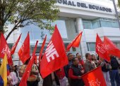 La UNE exige una respuesta integral para proteger a los estudiantes.