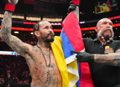 Chito Vera es anunciado ganador de su pelea ante Charles Jourdain.