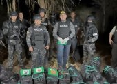 John Reimberg, ministro del Interior, informó sobre el operativo ejecutado en Manabí contra estructuras de delincuencia organizada.