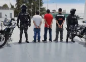 En el operativo fueron aprehendidos tres jóvenes: dos de 18 años y uno de 23.