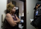 Investigación de 8 meses reveló uso de certificados médicos y huellas falsas en Ecuador.