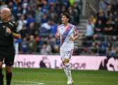 Takehiro Tomiyasu, defensor japonés que no estará ante Ecuador.