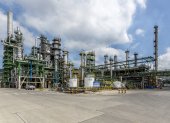 Vista panorámica de la Refinería Esmeraldas, principal complejo de refinación del país, que alcanzó el 86% de capacidad operativa tras concluir trabajos de mantenimiento.