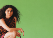 Las seis nominaciones se suman al recorrido de Estrada en estos premios. En 2022 compartió el reconocimiento a Mejor Nuevo Artista por su álbum debut, Marchita.