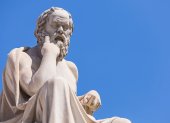 Hace dos semanas, frente al Ágora de Atenas, recordábamos a Sócrates y su “solo sé que nada sé”. Más de dos mil años después, John Stuart Mill llevaría la humildad al terreno de la libertad.