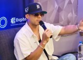 Ken-Y en la rueda de prensa del Enamorado Tour en Guayaquil