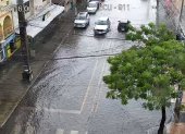 En la avenida José María Roura, en el norte de Guayaquil, se evidenció acumulación de agua la tarde de este martes 29 de septiembre.