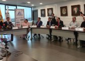 Miguel Ángel González, presidente de la Cámara de Comercio de Guayaquil, anuncia el adelanto del Viernes Negro en Ecuador.