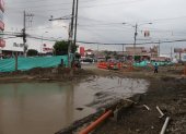 La intervención en la avenida Rodolfo Baquerizo Nazur ha obligado a modificar recorridos de buses y desviar el tránsito hacia calles cercanas.