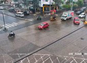 Calzadas mojadas en Guayaquil este 2 de octubre.