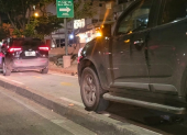 Ante la falta de control y vulnerabilidad de la infraestructura, los conductores invaden fácilmente la ciclovía sobre la acera de la avenida Narcisa de Jesús.
