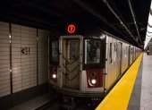 Imagen referencial del sitio donde falleción el cuencano de 59 años,  tras ser atacado con un cuchillo en el metro de Nueva York.