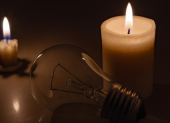 La crisis energética en Ecuador vuelve a poner en debate el consumo de electricidad de los hogares y la capacidad del sistema eléctrico.